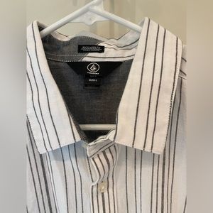 Volcom button down shirt